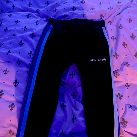 Palm angels Pants. - Picture 1 of 2
